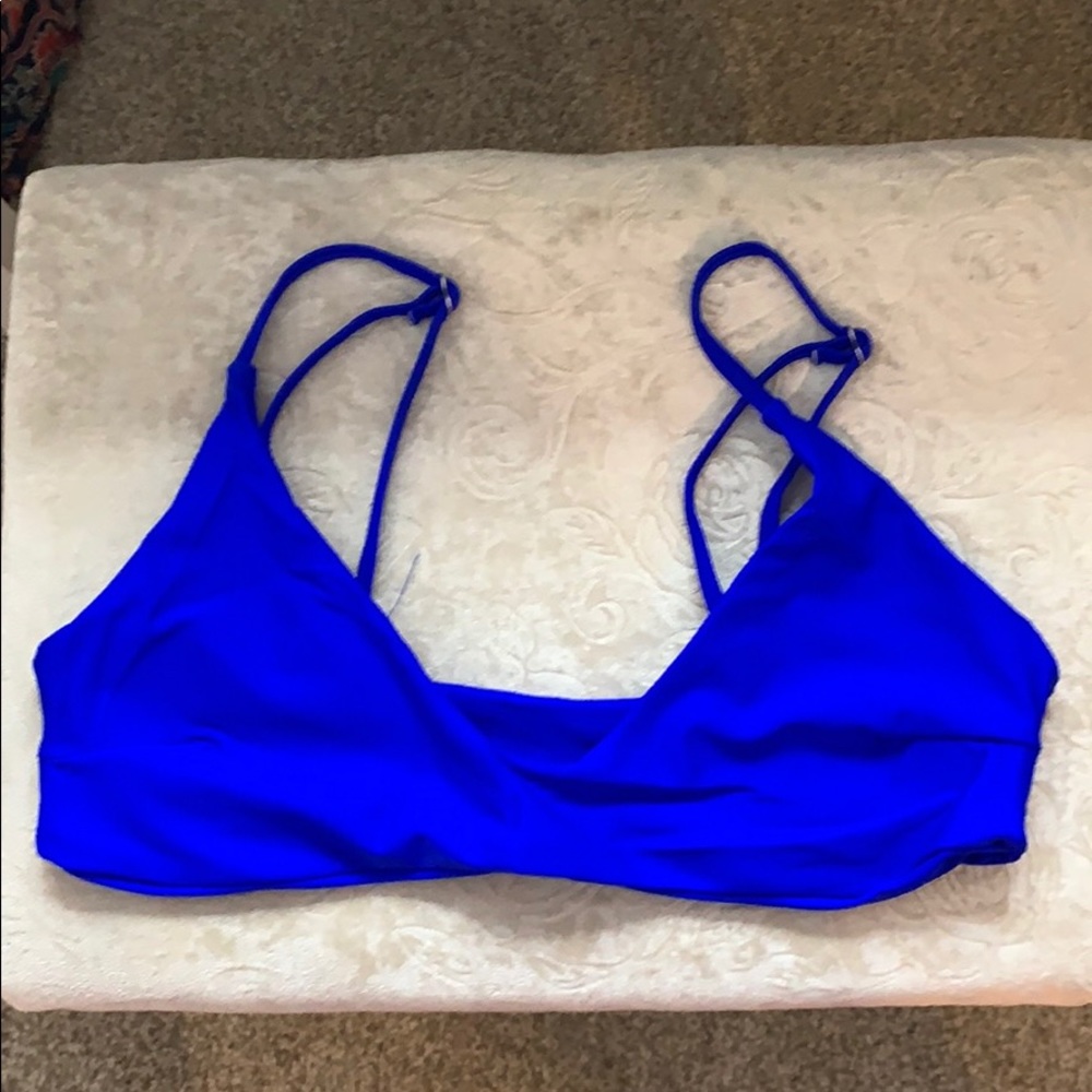 Bikini top